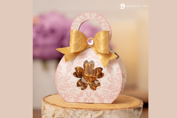 Dainty Purse Favor Bag: A 3D SVG Gift Box Design with Elegance and Charm
